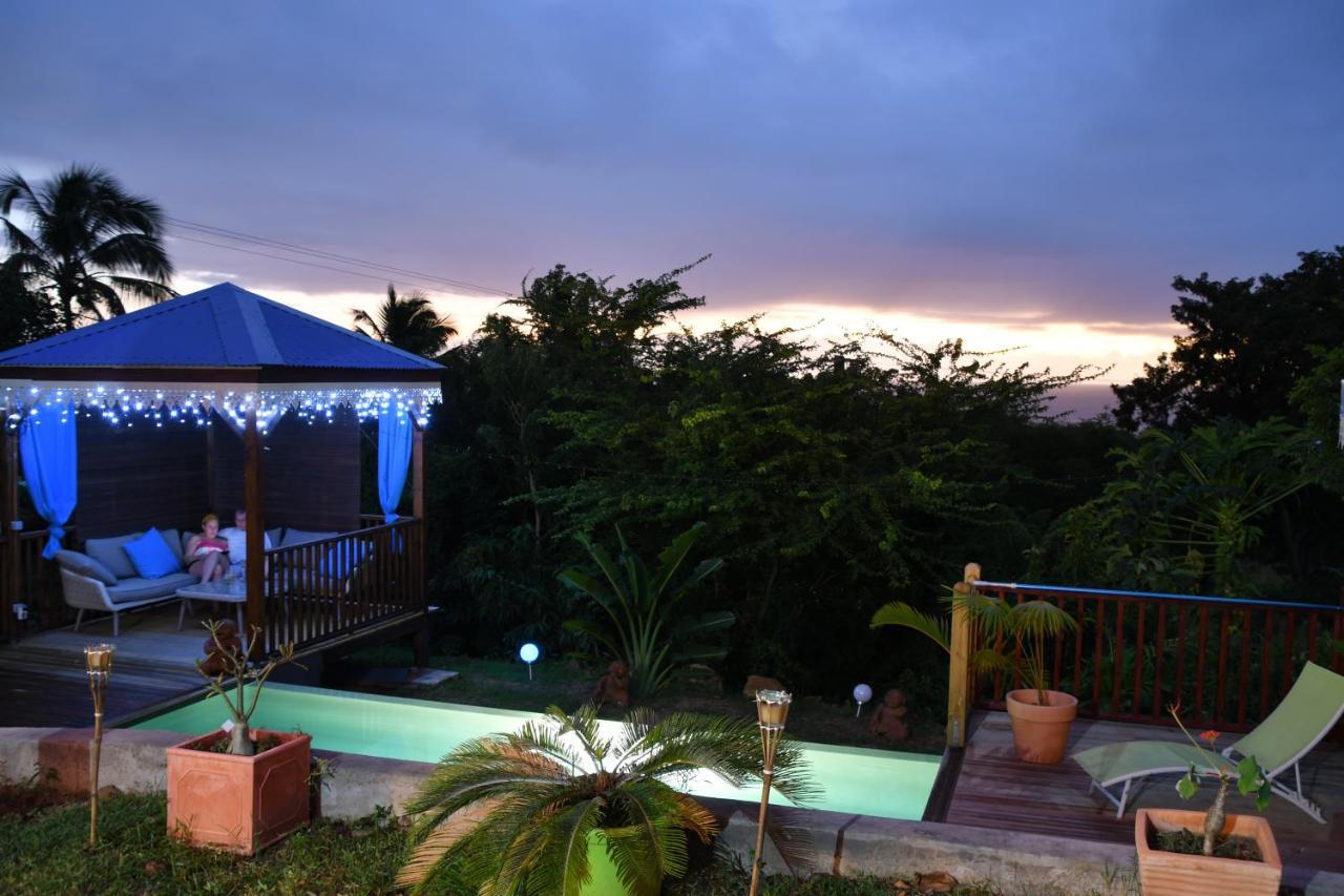 Bungalow La Tortue Bleue Bouillante Exterior photo